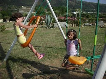 מלון Napeto Village